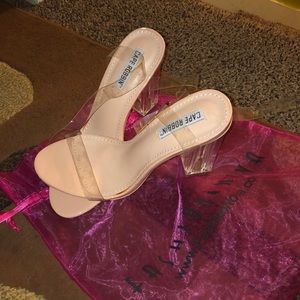 Size 7 fashion nova clear strap heels
